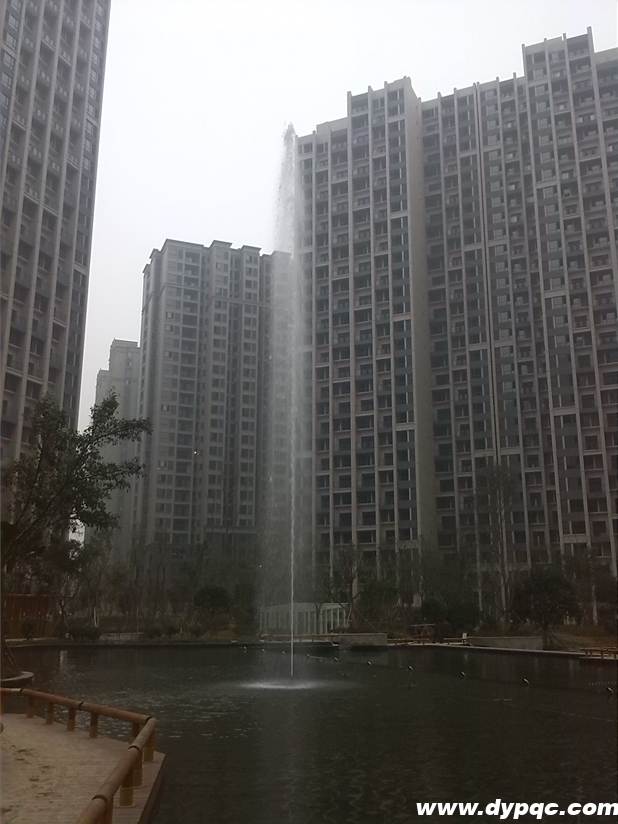 高喷水柱实拍