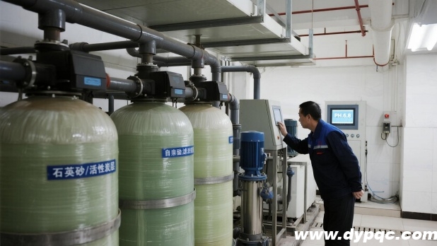 巡查循环水处理系统设备间
